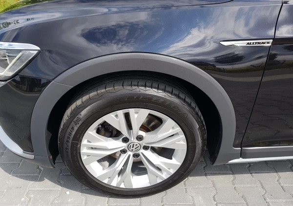 Volkswagen Passat cena 84000 przebieg: 165000, rok produkcji 2016 z Włodawa małe 781
